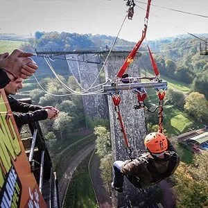 Saut pendulaire en Normandie